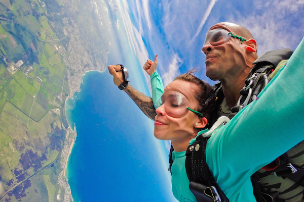 1530526675391632.jpg Img403124304.jpg