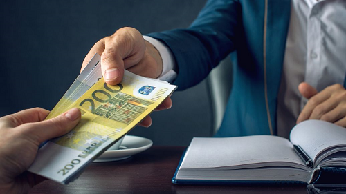 1698154477235267.png 還款.png